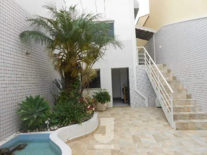 Casa à Venda - Jardim Figueira, Amparo - 240m2 - 3 Quartos