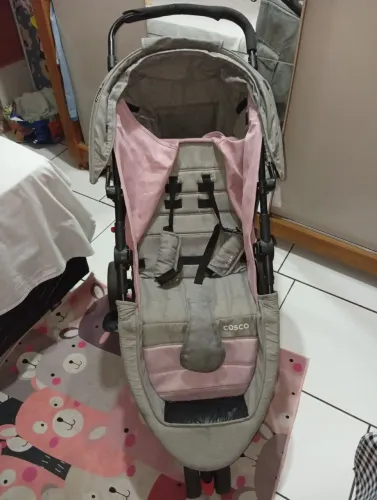 CARRINHO DE BEBÊ USADO