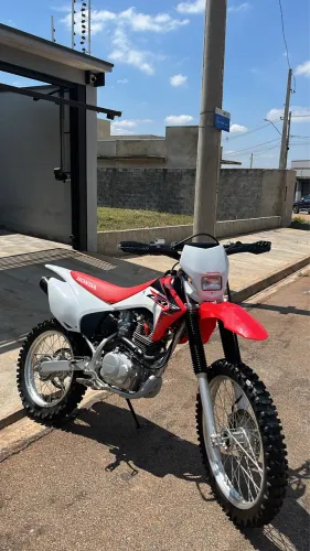 HONDA CRF 230F IMPECÁVEL