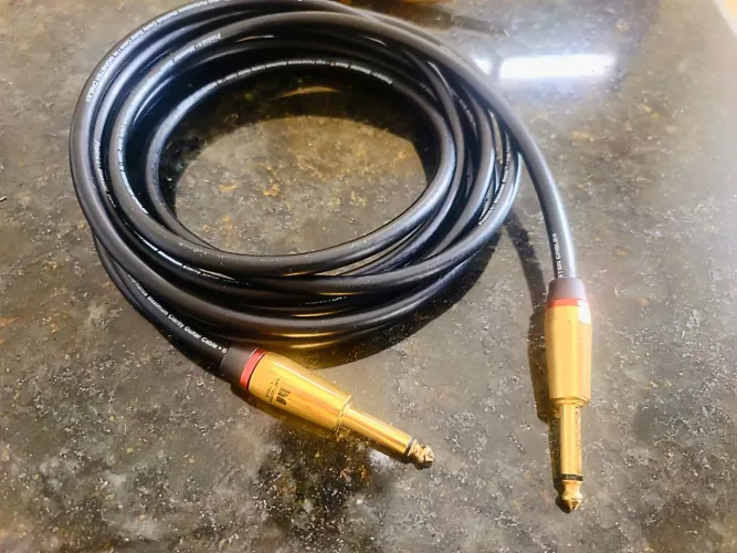 Cabo Monster Cable Rock NOVÍSSIMO 