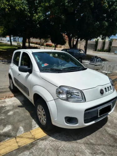 Fiat Uno Vivace/rua 1.0 EVO Fire Flex 8V 5P 2014