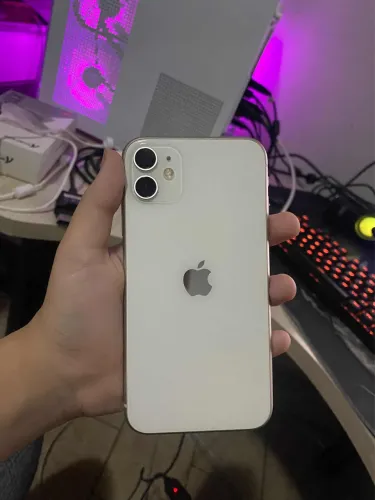 Vendo ou troco Iphone 11