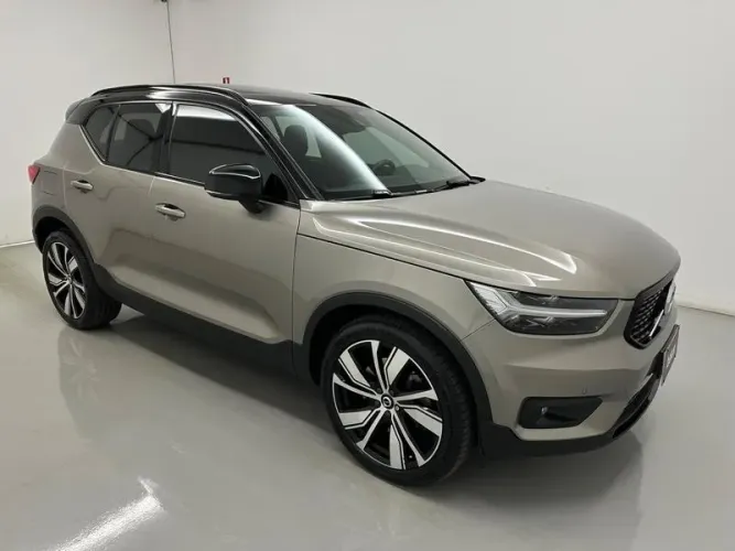 Volvo XC40 XC 40 T-5 Híbrido R-design 1.5 262cv FWD 2022