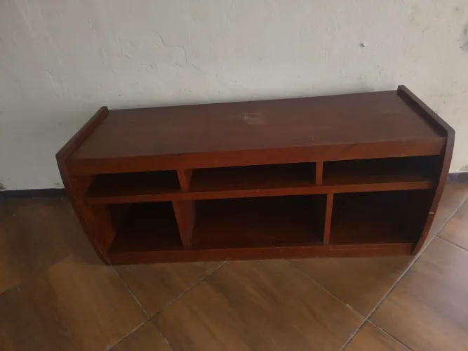 Vendo rack madeira maciça