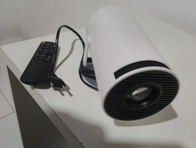 Retroprojetor Hy 300
