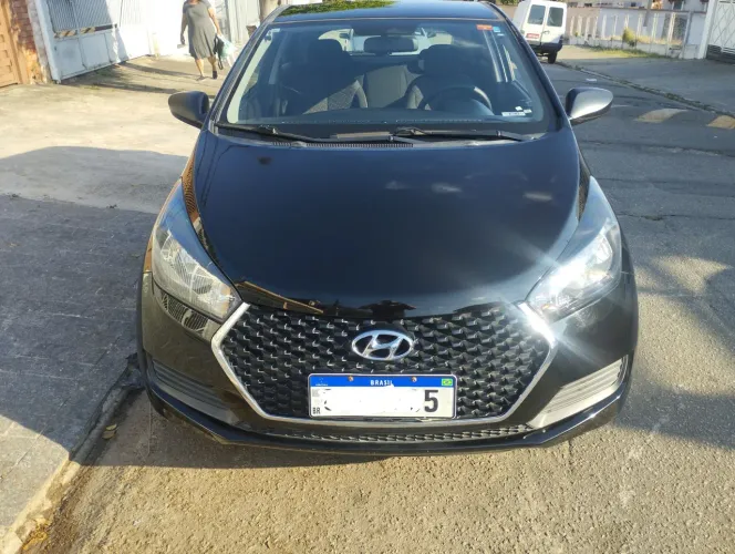 Hyundai HB20 Unique 1.0 Flex 12V Mec. 2019