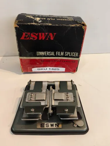 CORTADOR DE filme ESWN UNIVERSAL FILM SPLICER-para filmes Super 8, Regular 8 e16mm VINTAGE