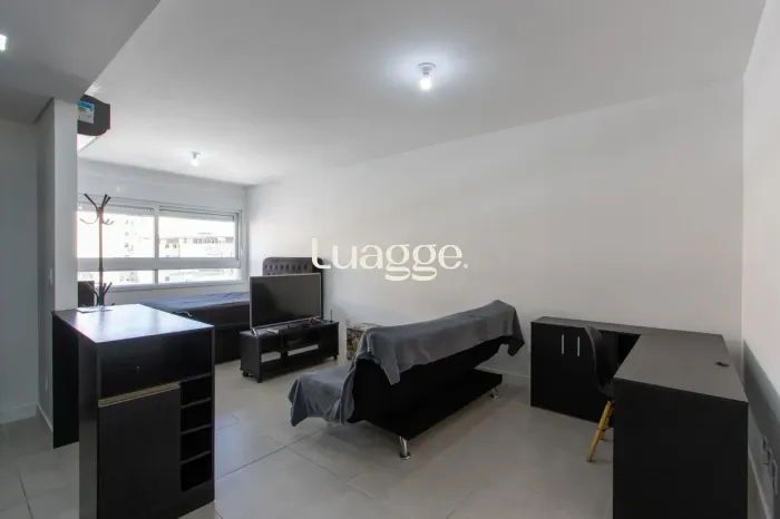 Apartamento no Centro Histórico de Porto Alegre , 1 dormitório e mobiliado