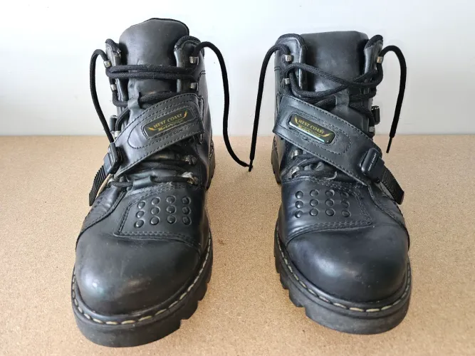 1 Botas West Coast Lifestyle para motociclistass