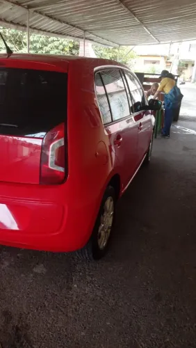 Volkswagen Up! High 1.0 Total Flex 12V 5P 2015