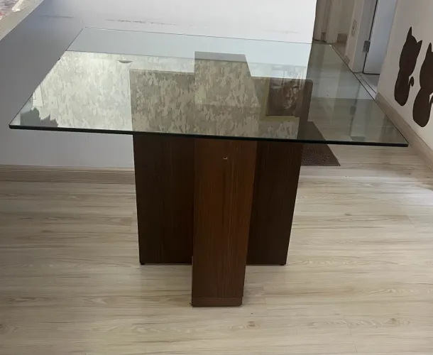 Mesa de vidro 