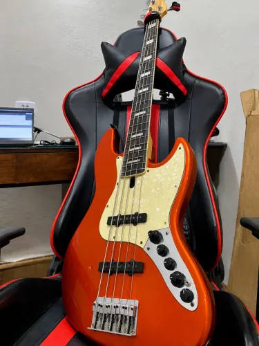 Torro SIRE V7 com encordoamento ELIXIR