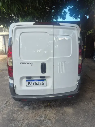 Fiat Fiorino Furgão Work. Hard 1.4 Flex 8V 2P 2018