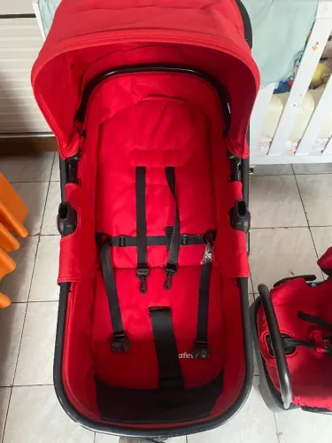CARRINHO DE BEBÊ 