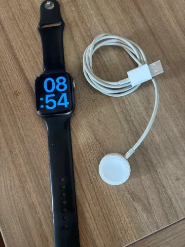 Apple Watch Series 5 GPS 44mm Preto - Ótimo Estado