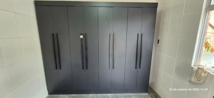 Guarda roupa casal