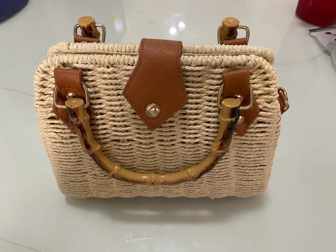 Bolsa de palha nova