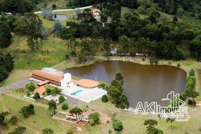 Hotel com 18 dormitórios à venda, 3942 m² por R$ 11.500.000,00 - Guará - Guarapuava/PR