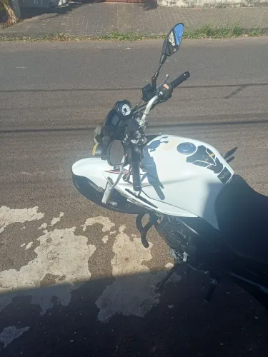 Vendo ou troco por carro