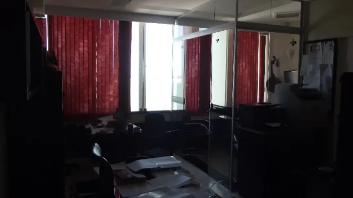 Sala comercial 36m2 - frente para o mar