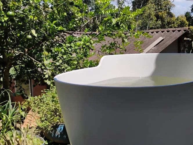 Ofuro em corian