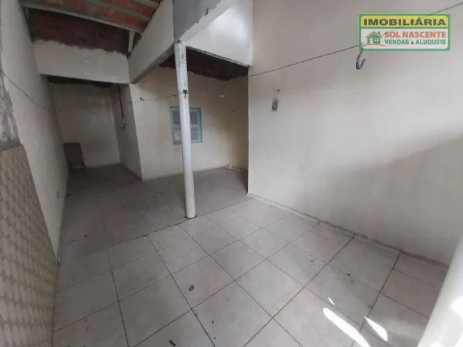 Casa com 2 dormitórios para alugar, 110 m² por R$ 1.187,19/mês - Guajiru - Fortaleza/CE