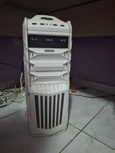 Pc Gamer de Entrada - GTX 750 Ti | Intel i5-3330 | 8 GB RAM | HD 1 TB | Windows 10 Pro