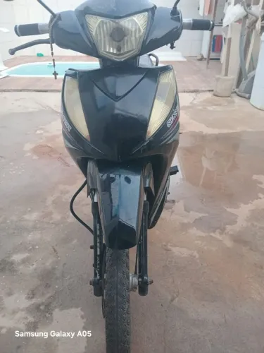 Shineray Phoenix 50 + capacete One