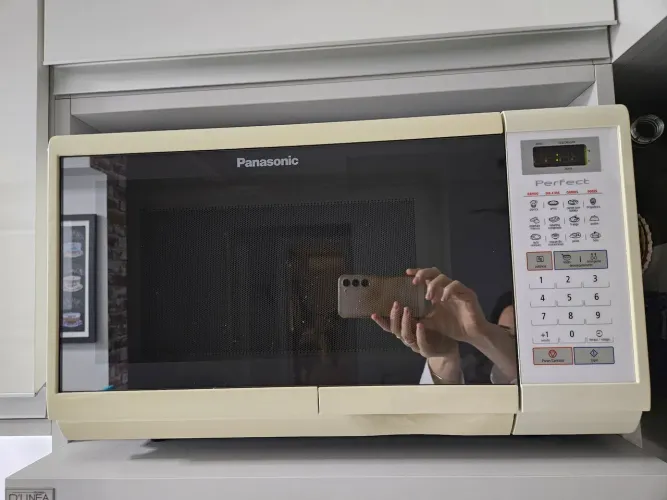 Micro-ondas Panasonic Perfect 28 L