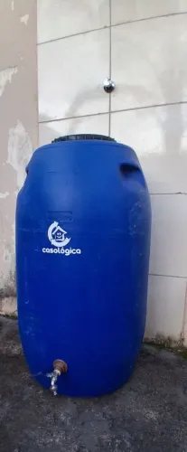 Vendo tambor de 240 litros semi novo