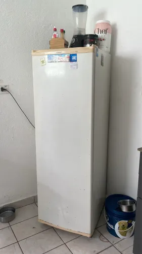 GELADEIRA QUEBRADA