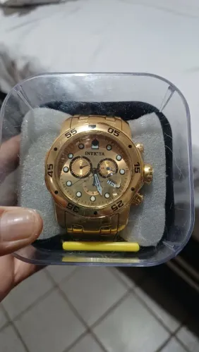 Vendo uma relógio top invicto original. Interessando liga zapp *