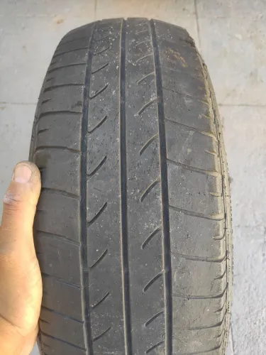 Pneus Bridgestone 175 65 15
