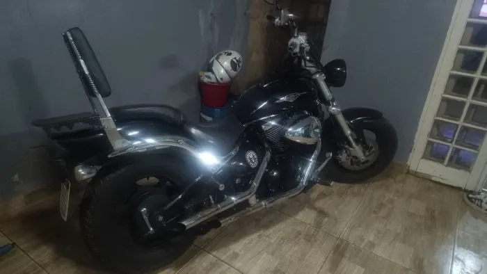 Vendo Boulevard m800 troco por jet ski ou carro