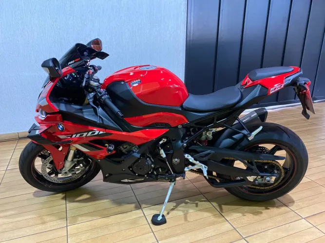 MOTO BMW S RR 2024