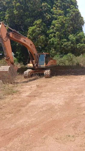 Escavadeira Sany 335