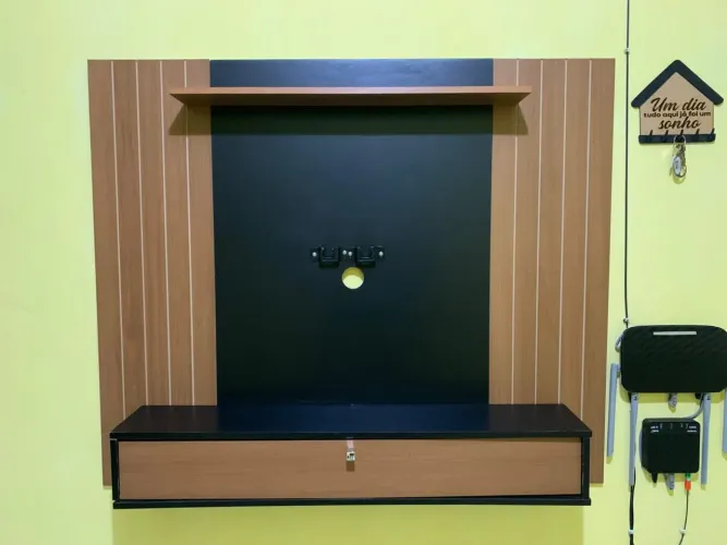 Painel de TV até 42 polegadas