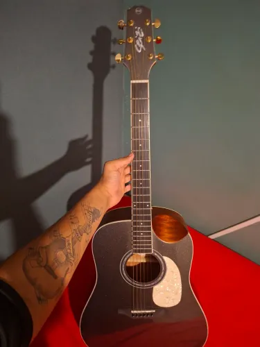 Violão Seizi