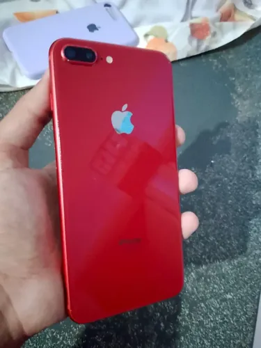 Vendo ou troco iPhone 8 Plus 