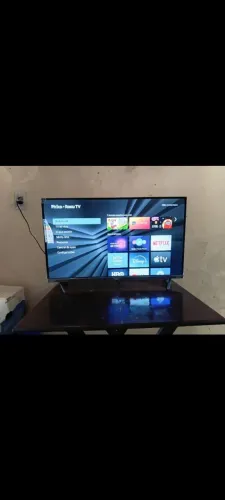 Smartv philco 32" novinha na caixa com nota fiscal pés controle original role 