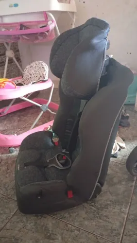 Vendo cadeira