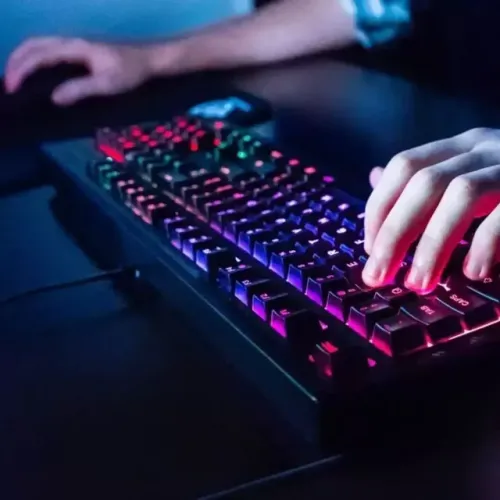 Teclado Battle Gamer Semi-Mecanico RGB ABNT2 3200DPI