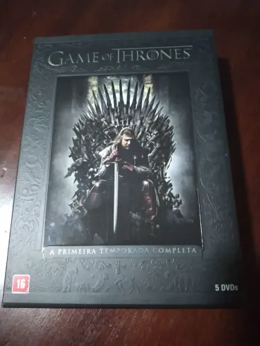 Box DVD Game Of thrones 1ª, 2ª e 3ª temporadas.