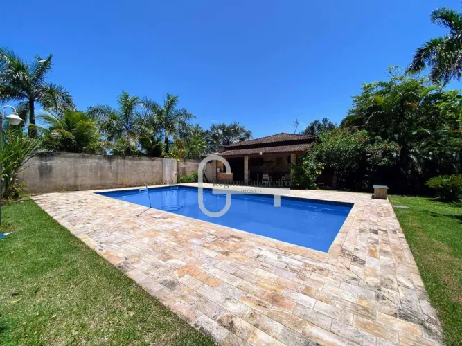 Casa com 3 dormitórios à venda, 200 m² por R$ 1.300.000,00 - Condomínio Residencial São Ma