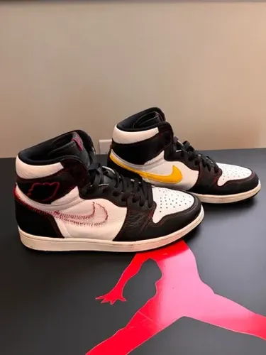 Tênis Nike Black Red