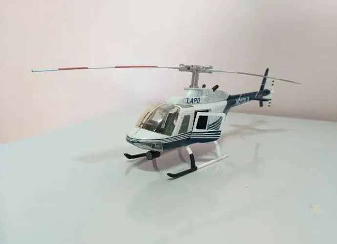Vendo somente lote 3 miniatura helicóptero metal