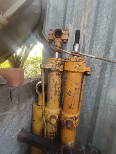 Pistões de máquina revisados, cilindro hidráulico
