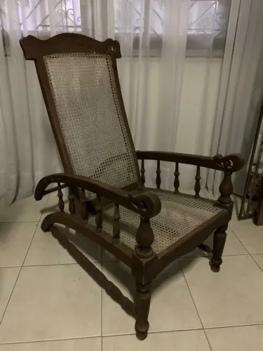 Cadeira antiga