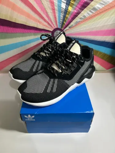 Adidas Tubular Runner