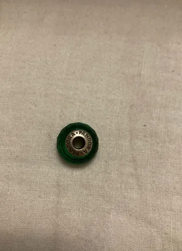 Pingente Pandora verde 